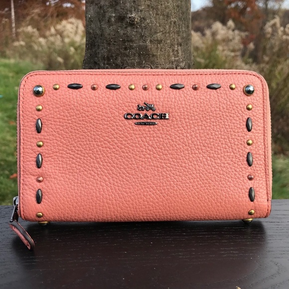 Coach Handbags - ⚡️PRICE DROP⚡️COACH Medium Zip Around Wallet Rivet